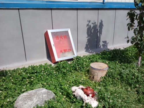 为消防红线加保险—公司配齐配全消防器材